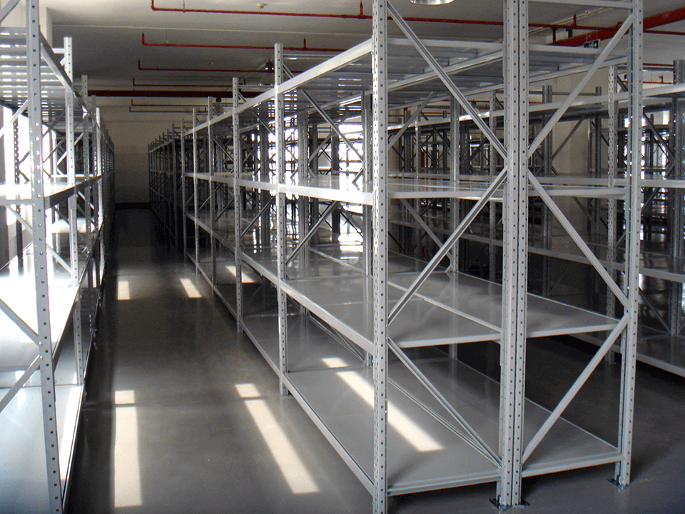 Space-Effective Warehouse Shelving Solutions